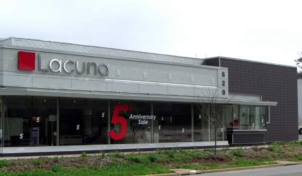 620 N College Ave. – Fayetteville, AR