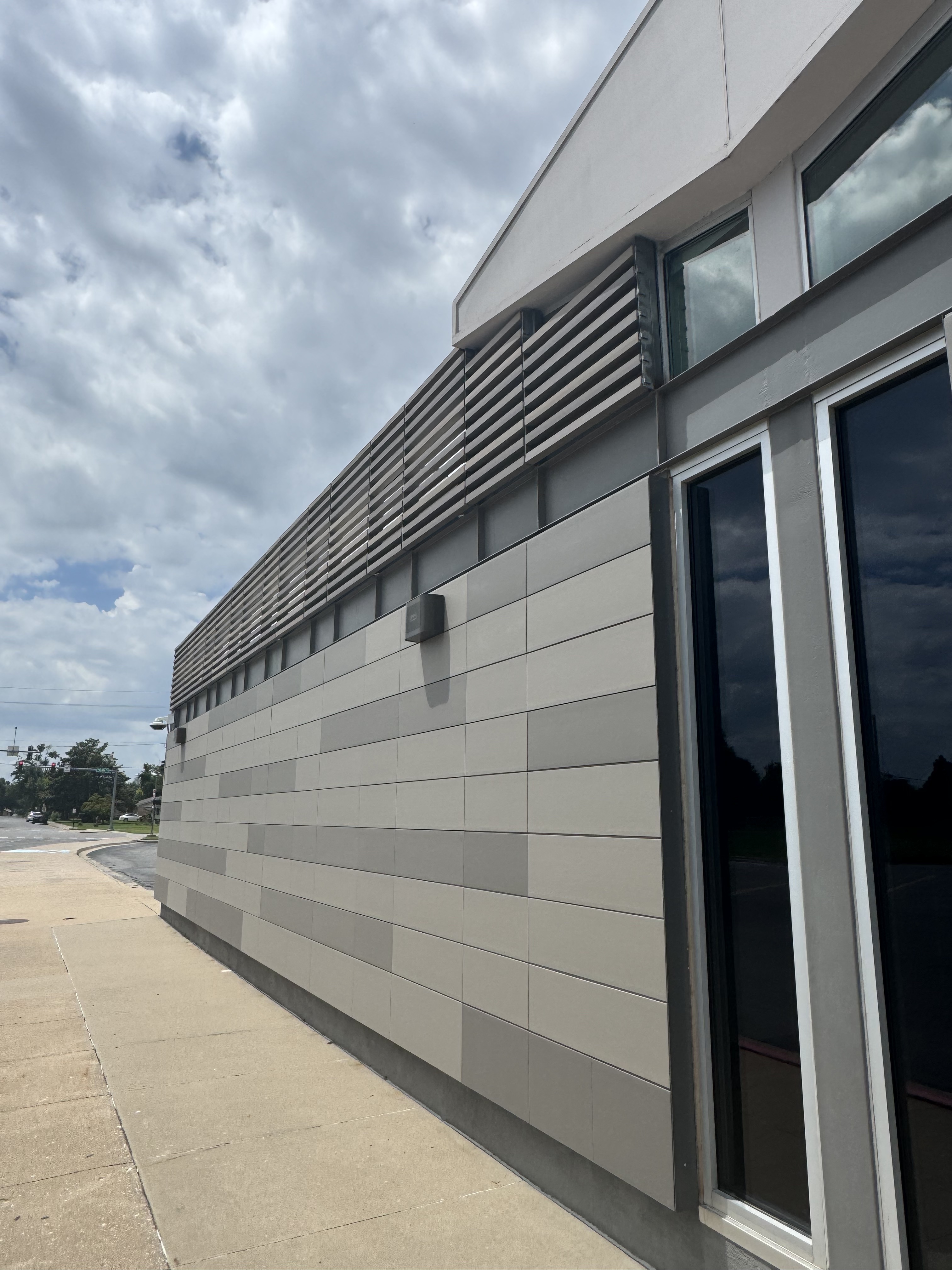 Westside Elementary School - TCPlank Terracotte Rainscreen and TC Shade Sunscreen Application