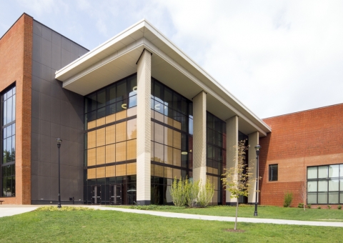 Cladding Corp - University of Kentucky Science - Swisspearl