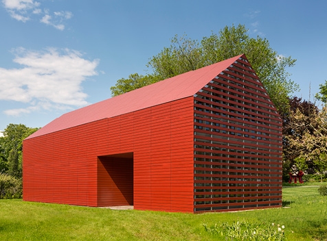 Roger Ferris + Partners Red Barn with Cladding Corp SWISSPEARL®