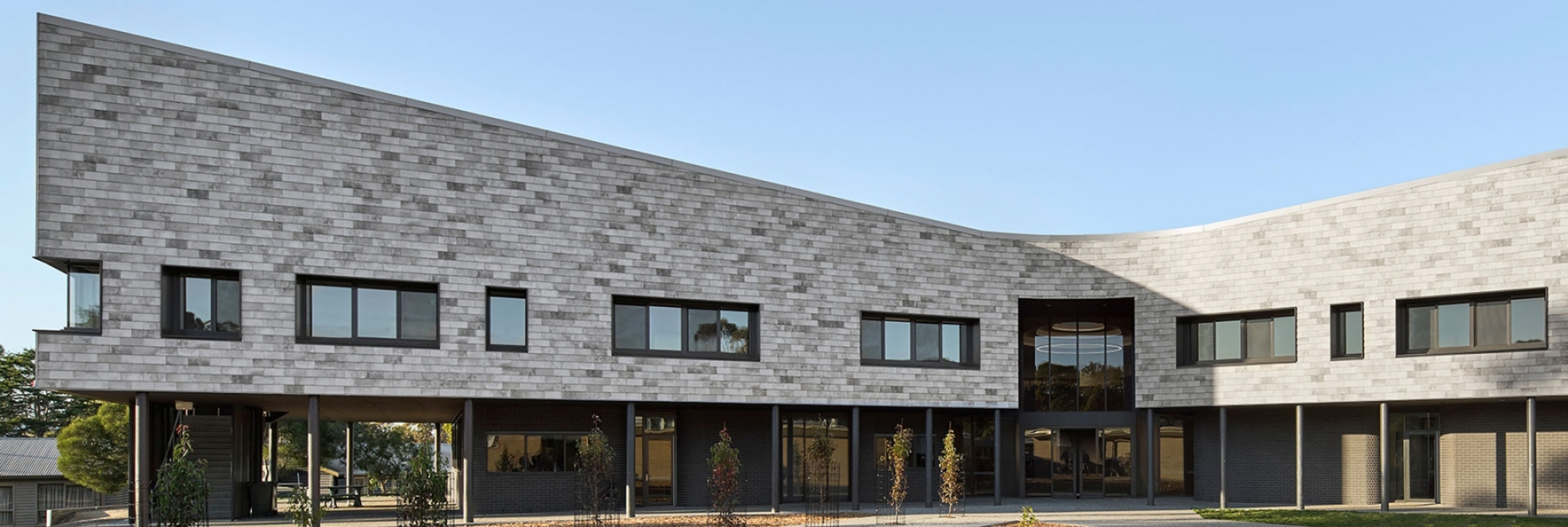 Terra5 TCShingle Banner Pauda College Elevation