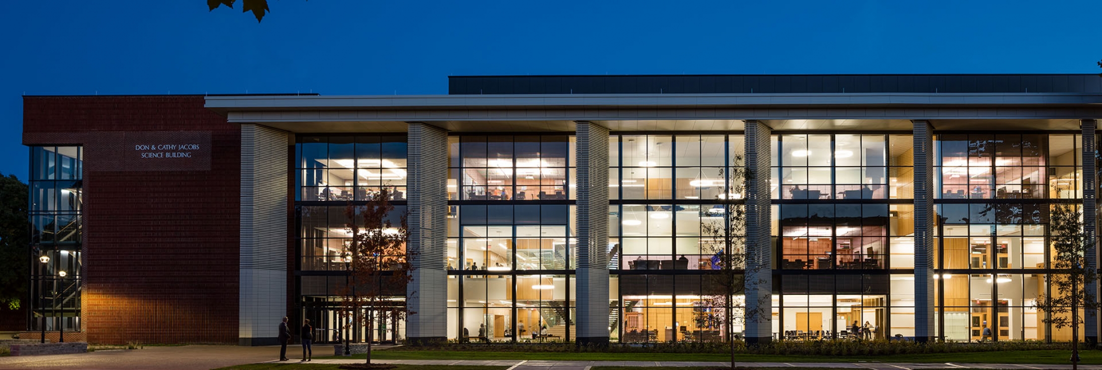 Cladding Corp - University of Kentucky Science - Swisspearl